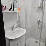 3 комнатные новые у моря