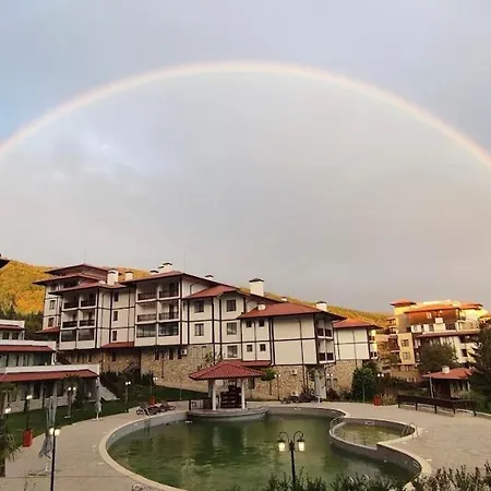 3 комнатные новые у моря Apartman